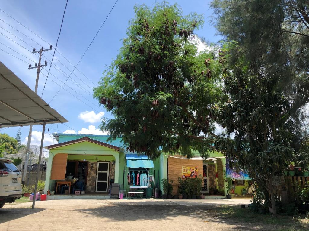 NR House - Housity