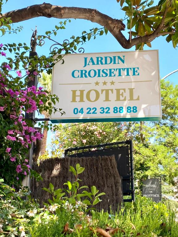 Hôtel Jardin Croisette - Resim 27