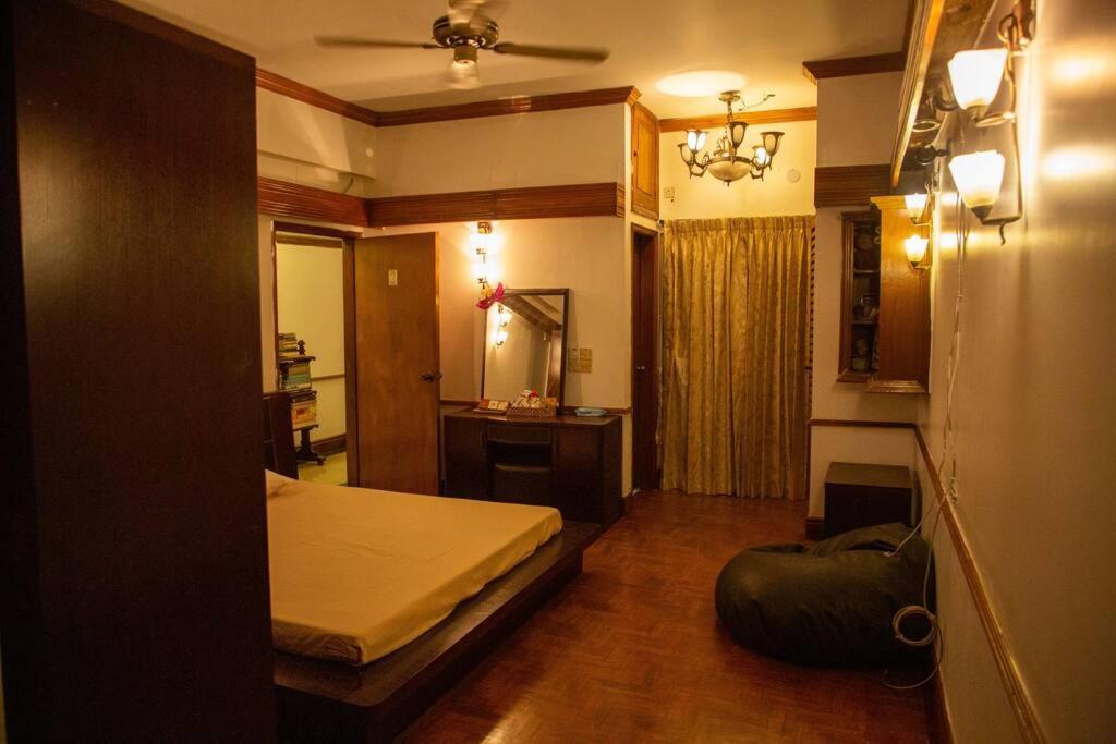 Bedroom in a vintage serviced apartment - Housity