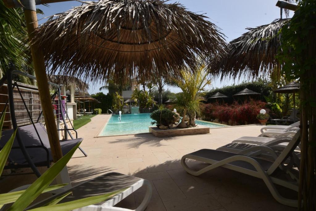 Bazén v ubytování Saija Resort nebo v jeho okolí