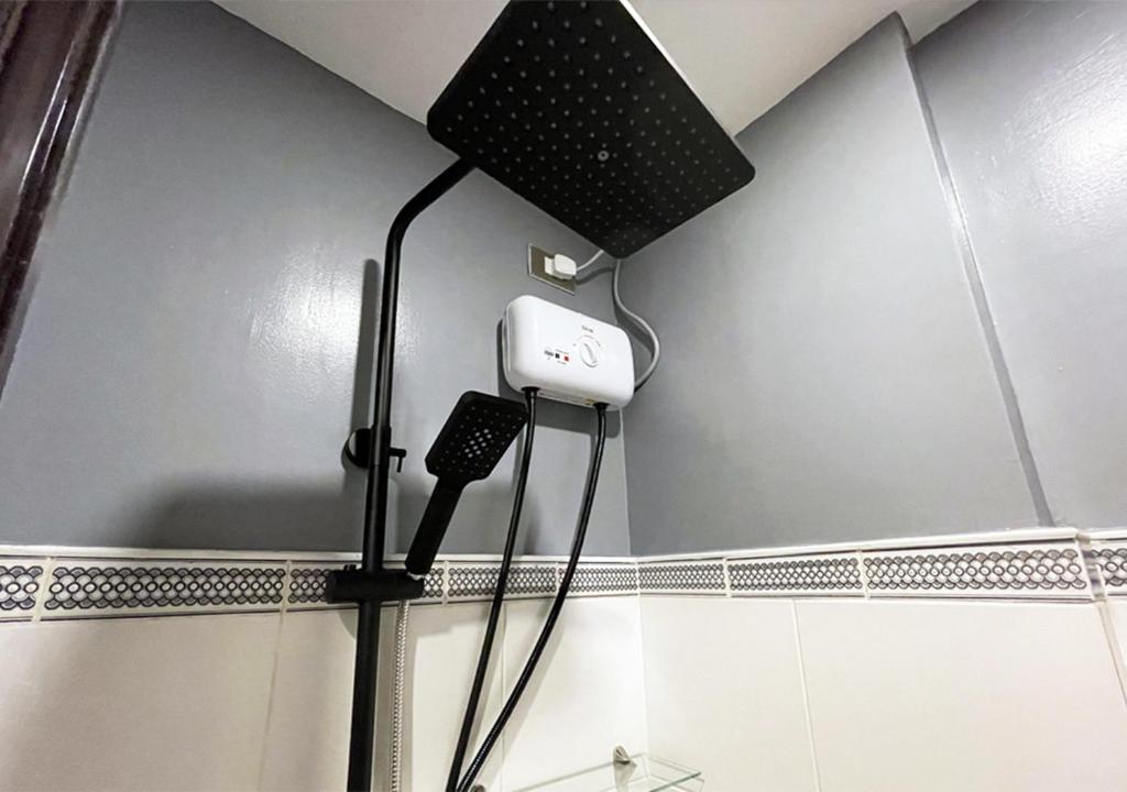 Koupelna v ubytování mySTAY Hotel BGC West