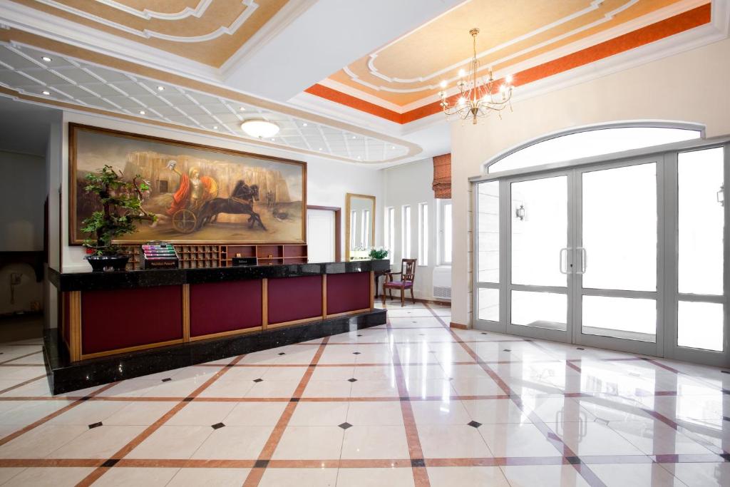 Vstupní hala nebo recepce v ubytování Achillion Palace