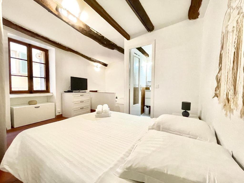 Zdjęcie z galerii obiektu Acquassoma Vielle Ville Duplex w Mentonie