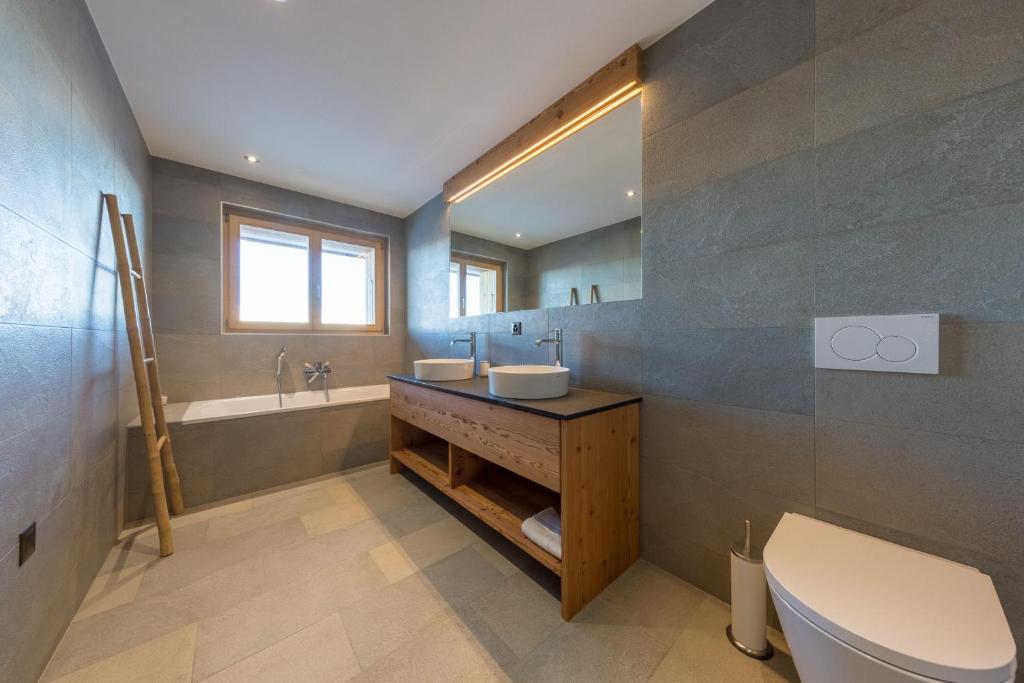 Oak Tree Chalet - on the ski slope - luxury! - Resim 25