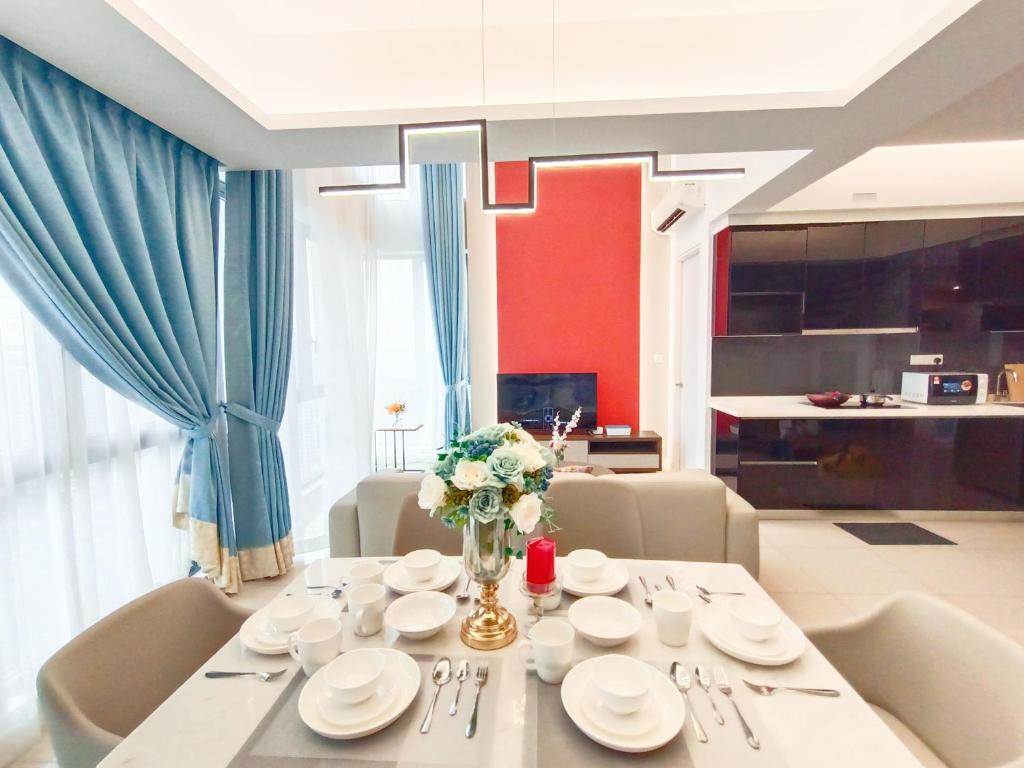 Posezení v ubytování Medini LUXURY Suite, 3min to Legoland,3BR Netflix