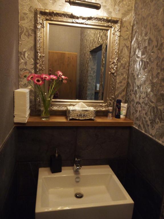 Vannituba majutusasutuses Riverdam Boutique Hotel