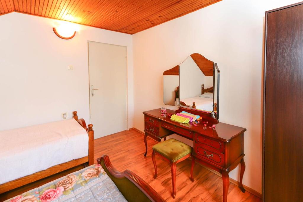 Apartment Mirjana - 8