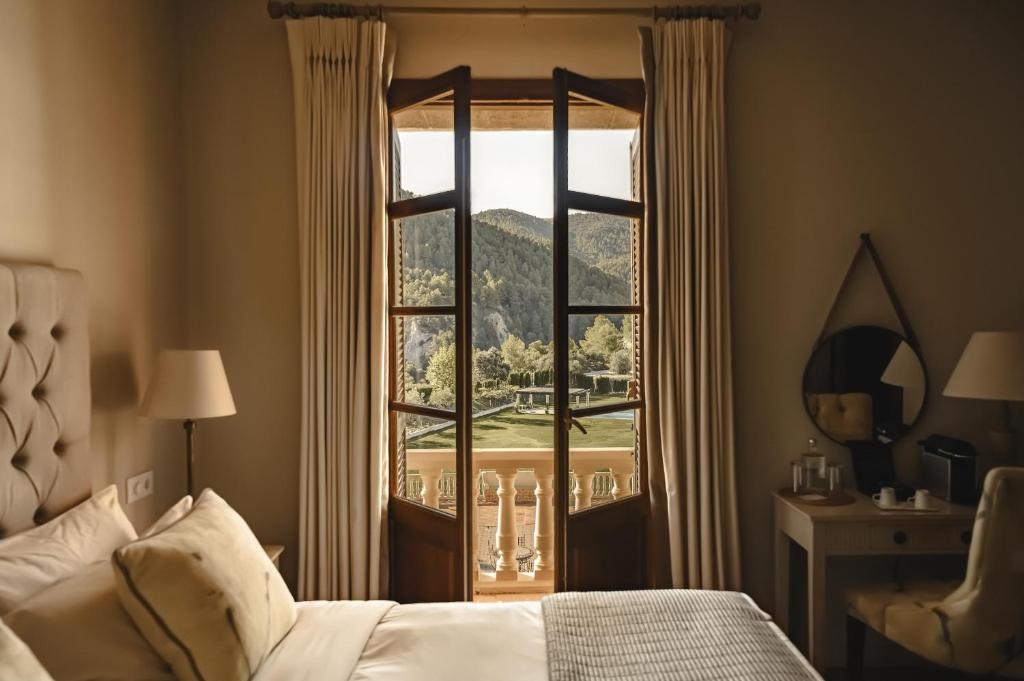 Hotel La Escondida - Singulars Hotels, Penàguila – Precios ...