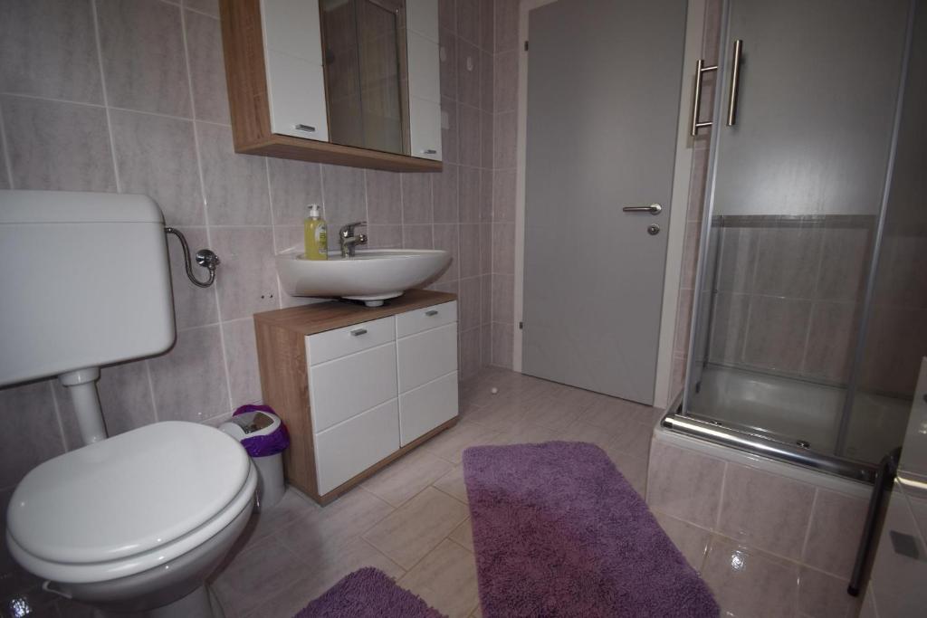 Kúpeľňa v ubytovaní Ferienwohnung Kohlweis