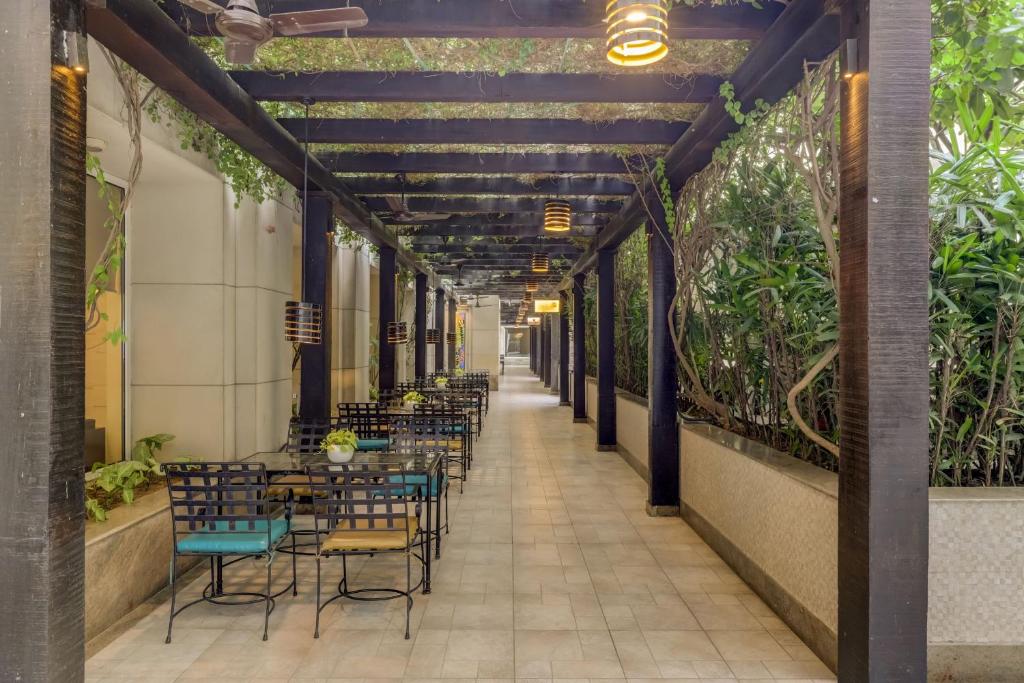 Restaurace v ubytování Lemon Tree Premier, Delhi Airport