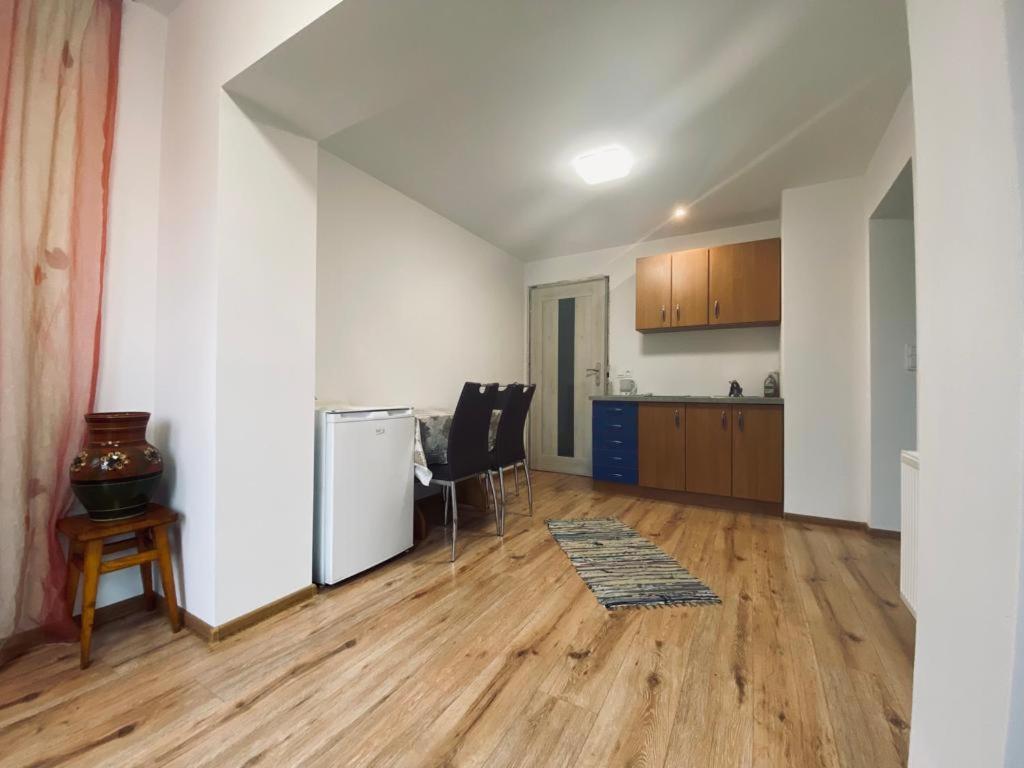 Na Łachówce - One-Bedroom Apartment