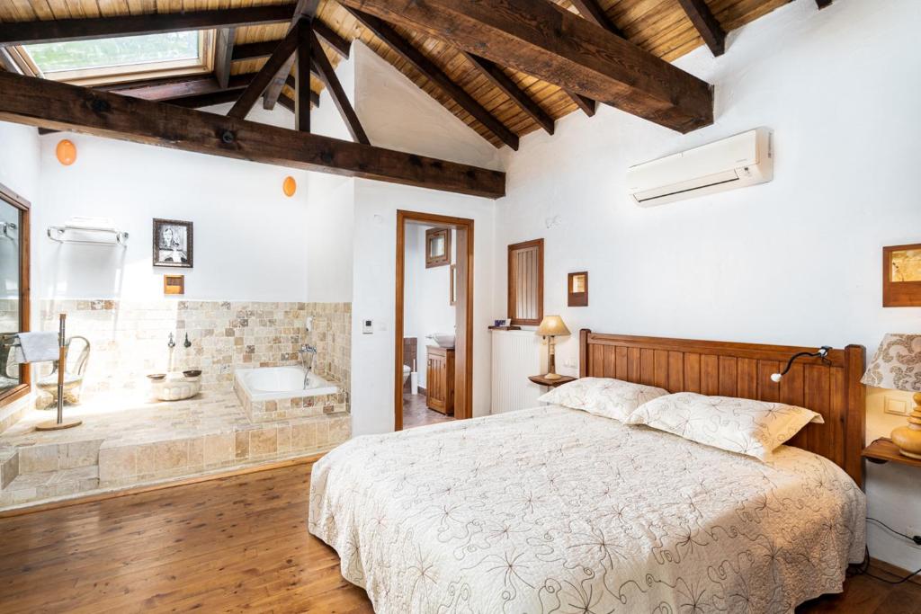 Ephesus Lodge - Deluxe Double Room With Bath