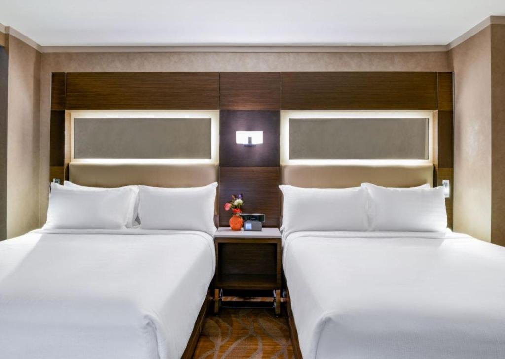 Holiday Inn Brooklyn Downtown by IHG photo