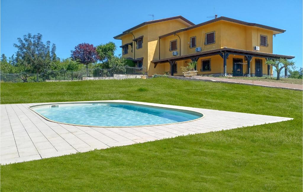 Albanella – Photos 5