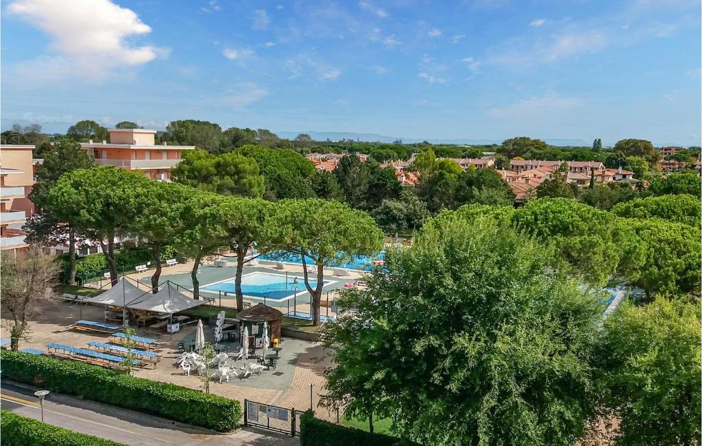 The swimming pool at or close to 2 Bedroom Lovely Apartment In Bibione