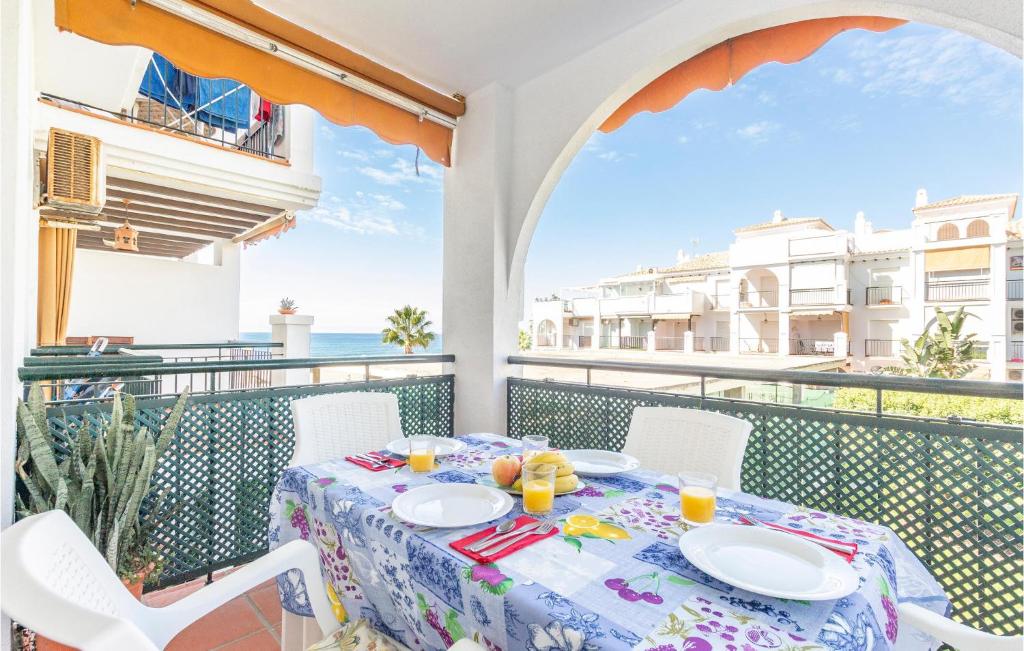 A balcony or terrace at 2 Bedroom Nice Apartment In Torrox