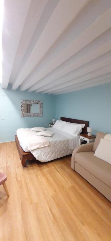 Corte del Doge di Rialto - 15