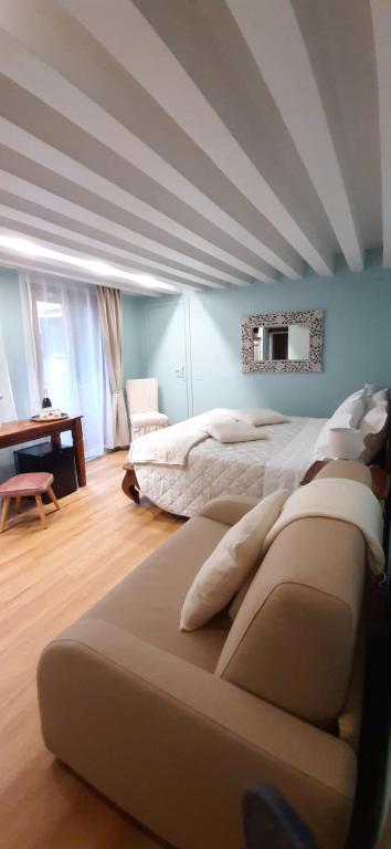 Corte del Doge di Rialto - 18