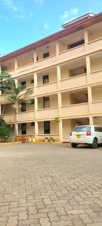 Johari Suites and Shared Studio Westlands - Studio Apartment