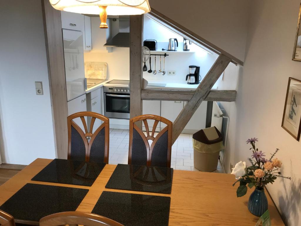 Ferienwohnungen Am Elfenstein - Apartment With Mountain View