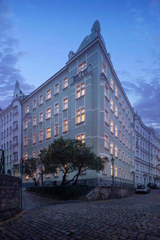 Budova, kde se hotel nachází