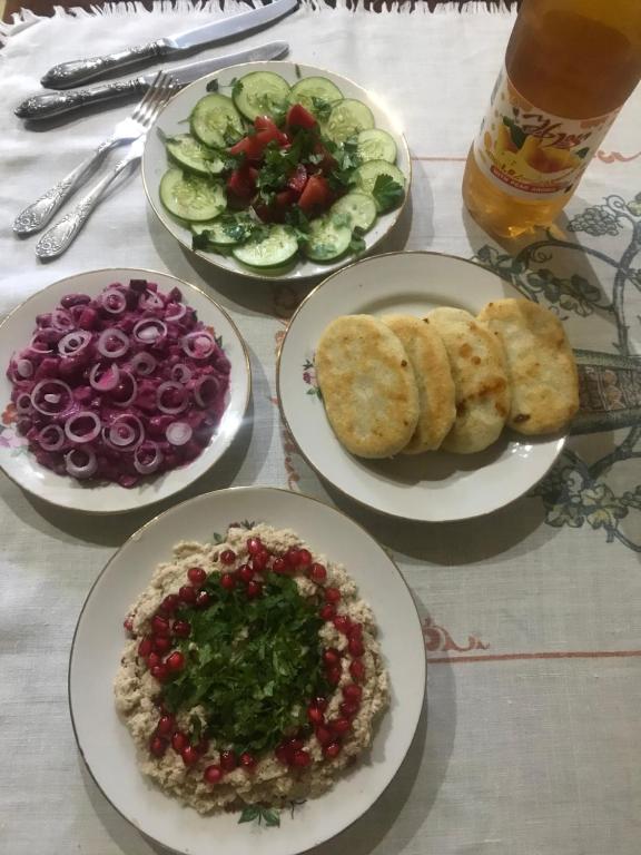 Jídlo v apartmánu nebo okolí