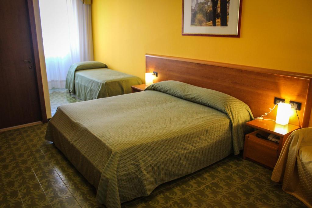 Hotel Centrale - Superior-Dreibettzimmer