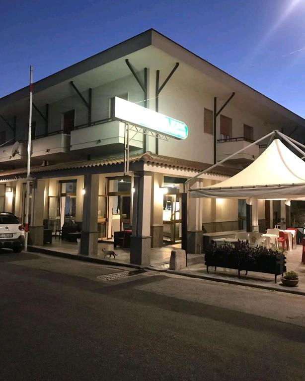 Budova, kde se hotel nachází