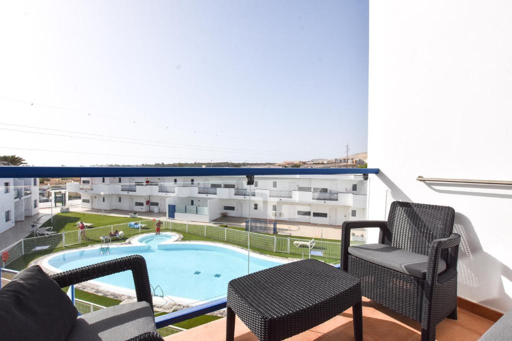 The swimming pool at or close to Book Jet - Costa Calma Sun & Pool
