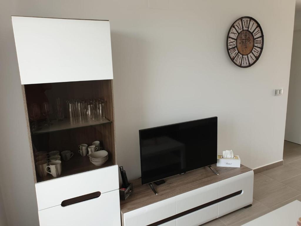 TV a/nebo společenská místnost v ubytování La Casa de V&V - Roldán - Région de Murcie