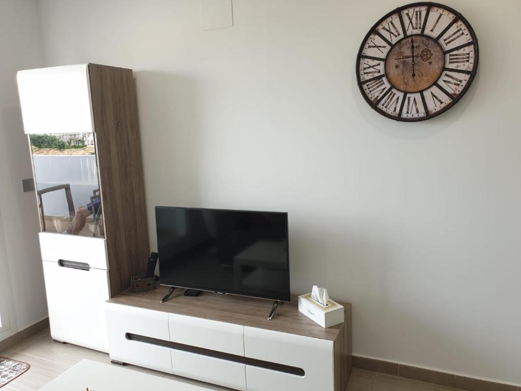 TV a/nebo společenská místnost v ubytování La Casa de V&V - Roldán - Région de Murcie