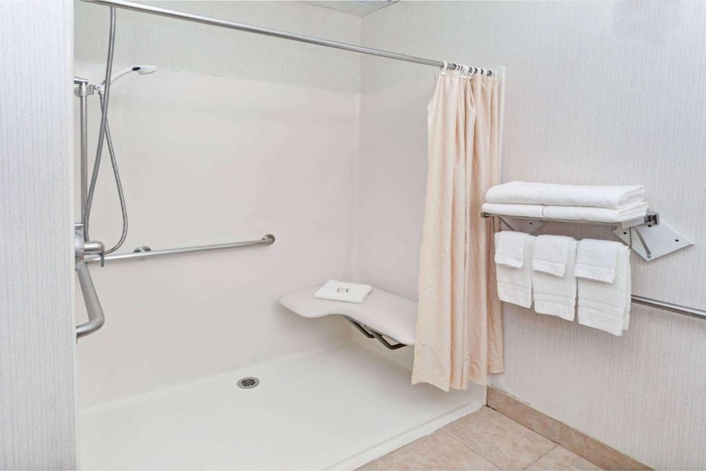 Howard Johnson Inn Chicago Downtown