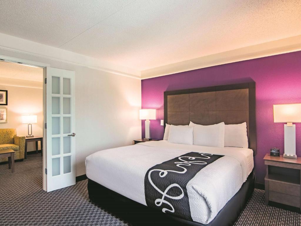 La Quinta by Wyndham Oklahoma City Norman - Deluxe King Suite