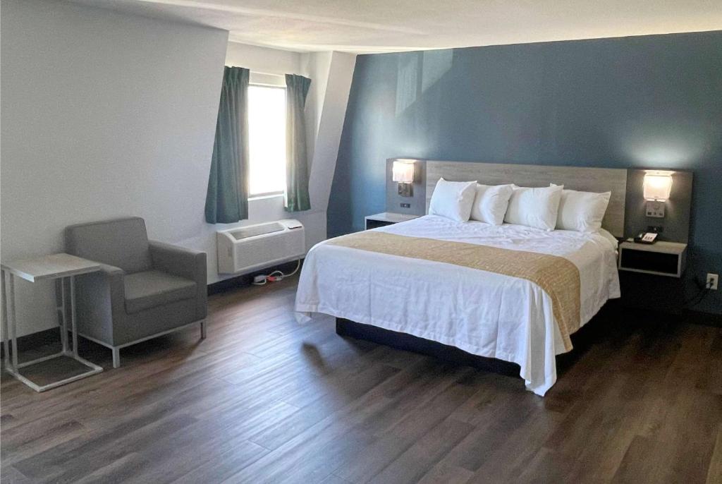 Travelodge by Wyndham Pigeon Forge Dollywood Lane photo