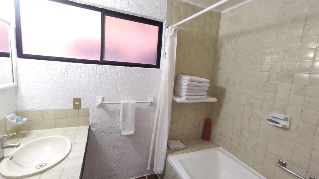 Koupelna v ubytování Hotel La Rinconada Tequisquiapan