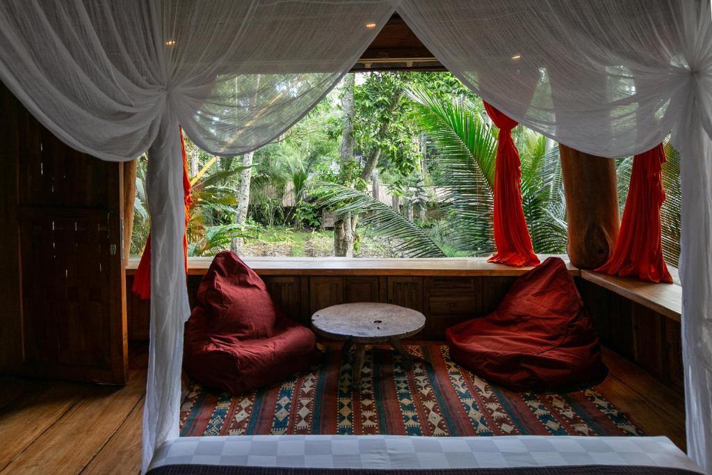 Posezení v ubytování Bambu Indah Resort