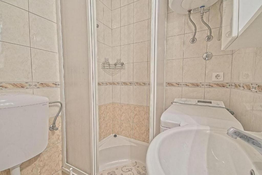 Koupelna v ubytování Apartments Lucija