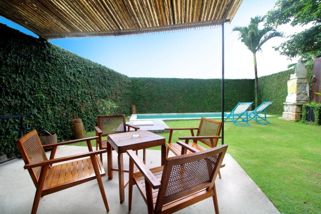 The Apartments Canggu - 与私人游泳池(独立大楼)的两间房公寓