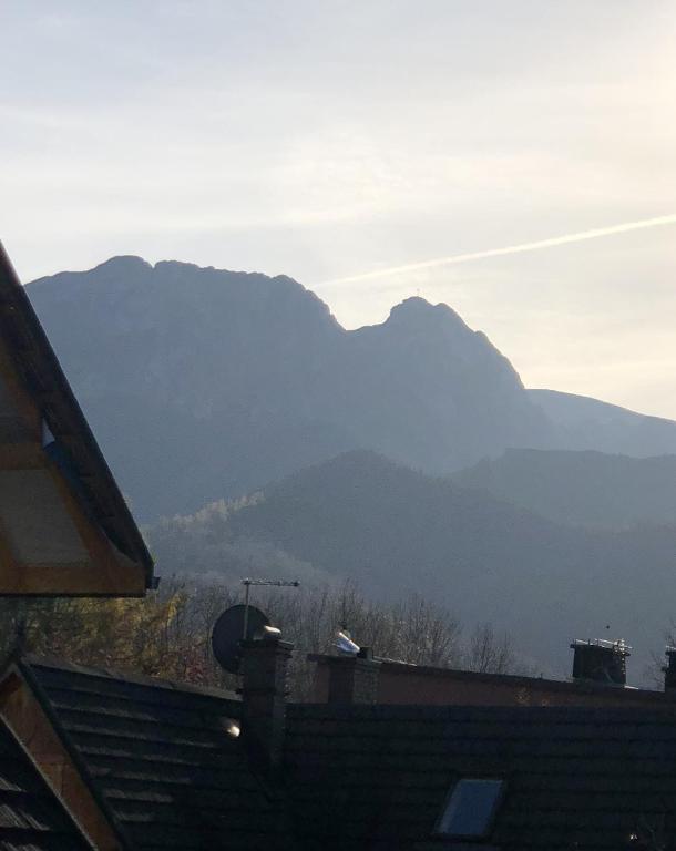 Výhľad na hory alebo výhľad na hory priamo z apartmánu