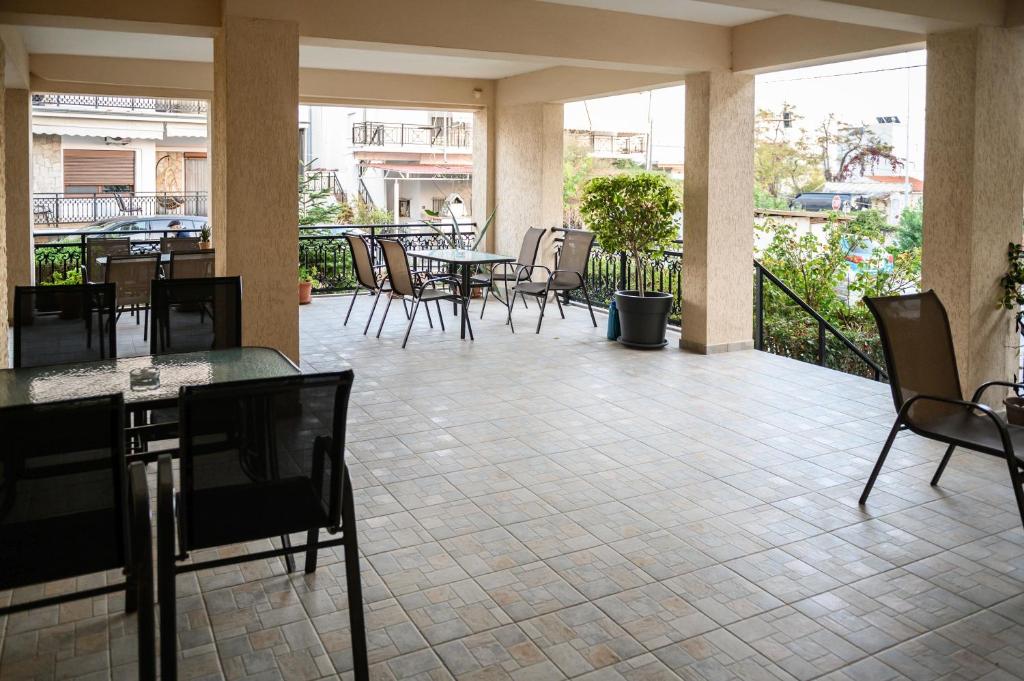 Restauracja lub miejsce do jedzenia w obiekcie 4 Seasons Home