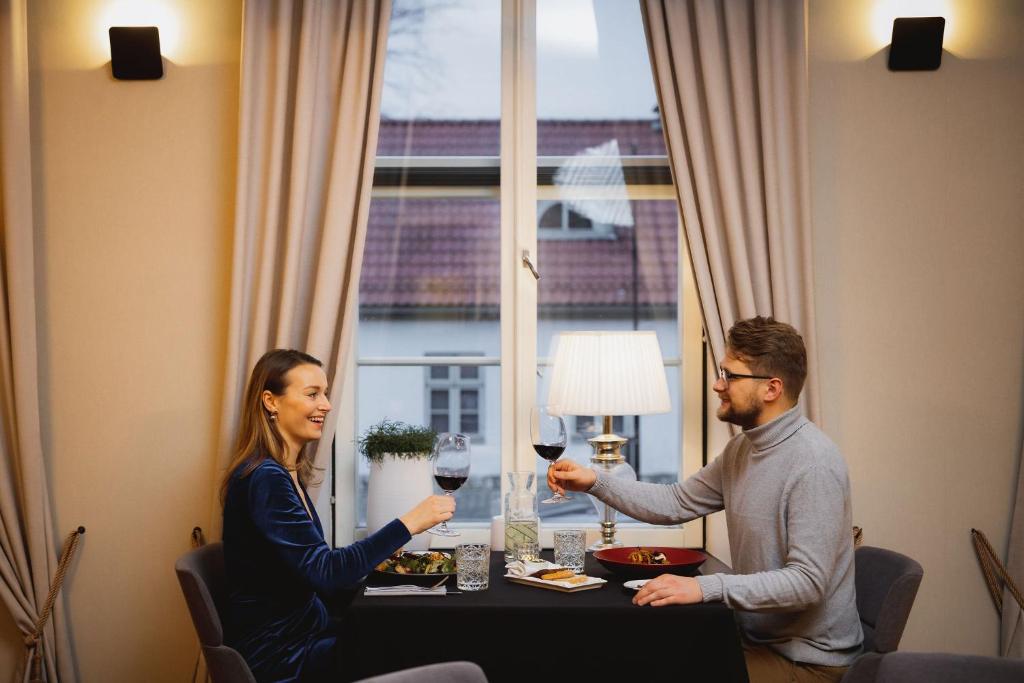 Nápoje v ubytování Arensburg Boutique Hotel & Spa