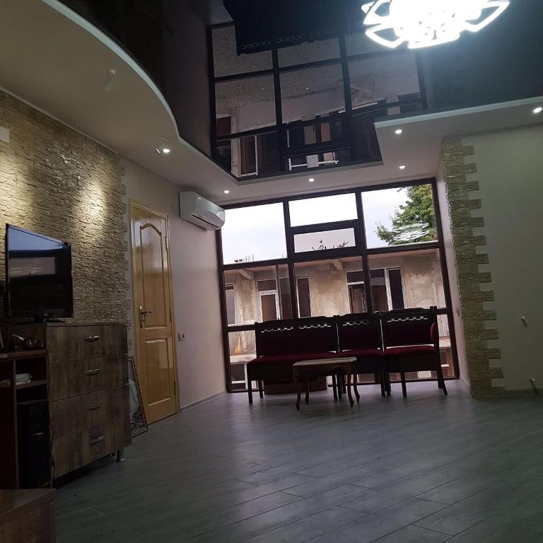 Fotografie z fotogalerie ubytování HOTEL GUGA v destinaci Kobuleti