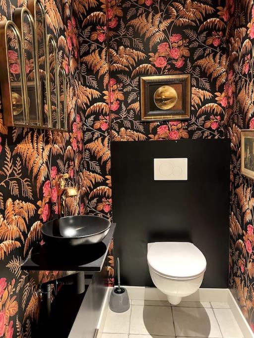 Kúpeľňa v ubytovaní St Nazaire Jardin des plantes superbe appartement