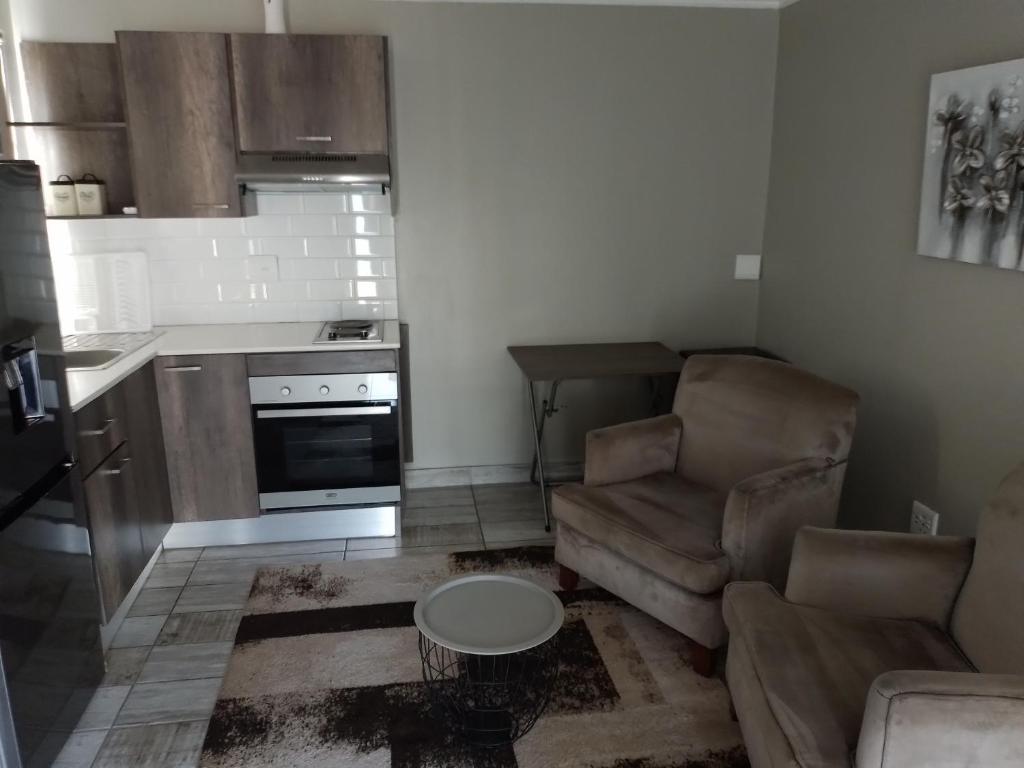Room 1 - Housity