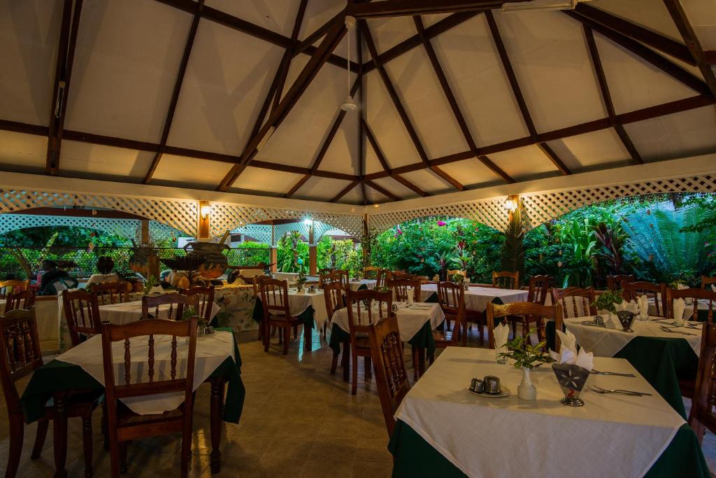 Restaurace v ubytování Zerof Guest House