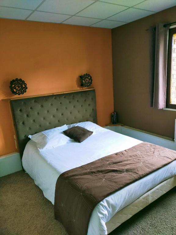 Hôtel Restaurant l’Éolienne - Chambre Double Avec Salle De Bain Privée