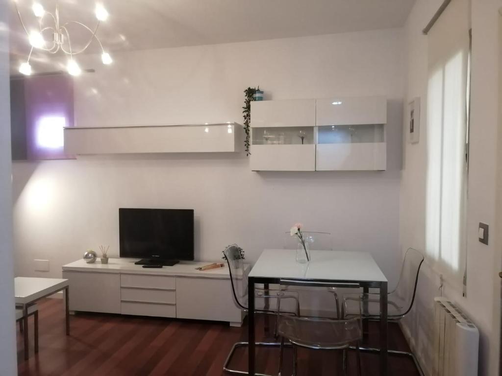 Apartamento Puente Valleca, Madrid – Precios actualizados 2023