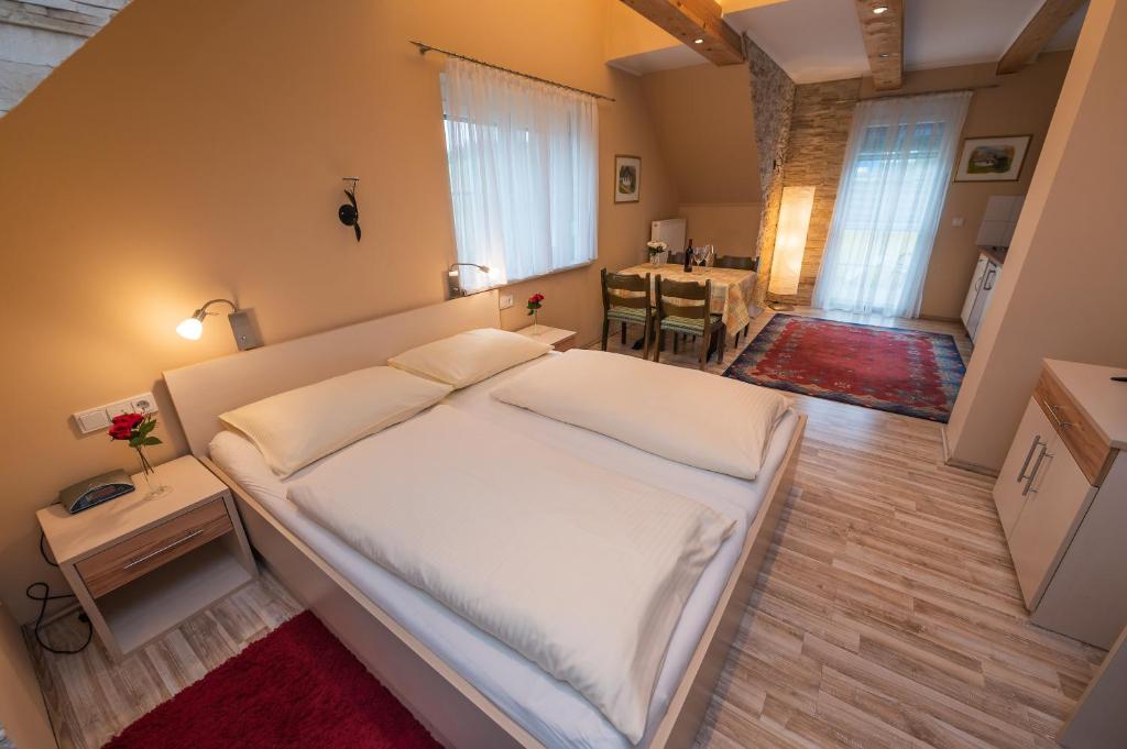 Postel nebo postele na pokoji v ubytování Ferien beim Treiber