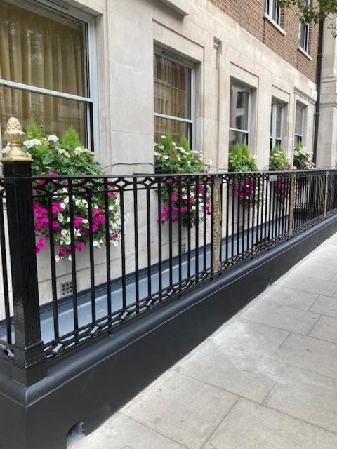 Astor Court Hotel photo