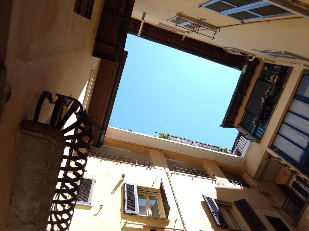 Balkon lub taras w obiekcie BnButler - Pontaccio 4 - Brera - Atmosfere di Charme in Pieno Centro